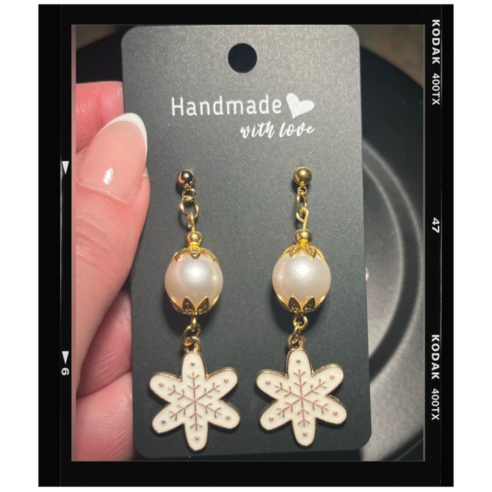 Elegant Gold and White Snowflake Earrings